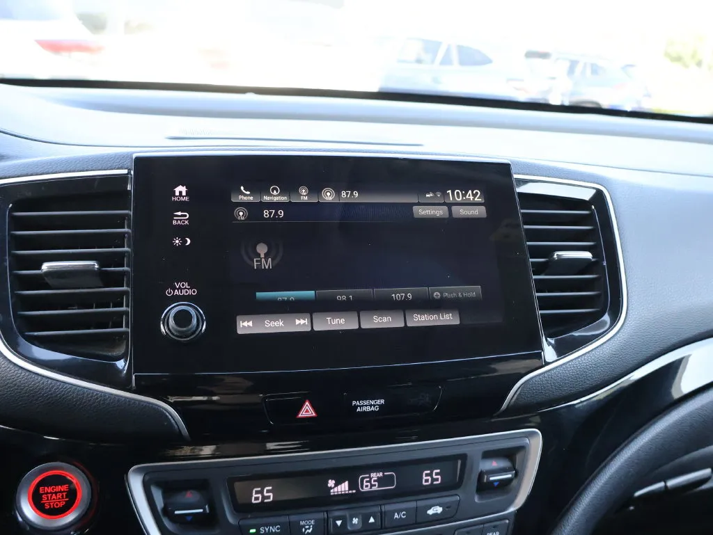 Honda Pilot photo 22