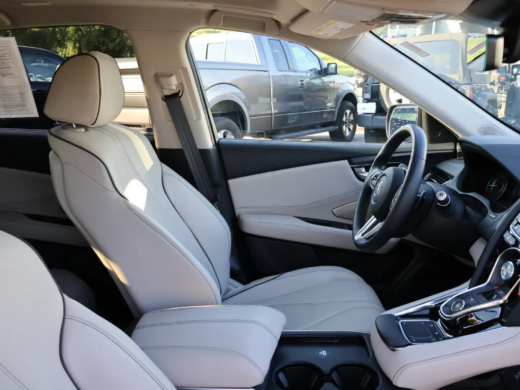 Acura RDX photo 8