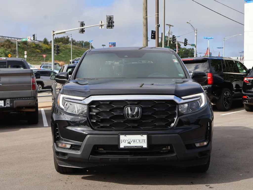 Honda Passport photo 2