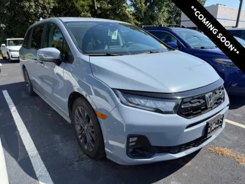 Gray 2025 Honda Odyssey Touring for sale in Kansas City, MO