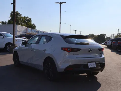 More photos of 2025 Mazda Mazda3 Hatchback 2.5 S Select Sport at Jay Wolfe Honda, MO