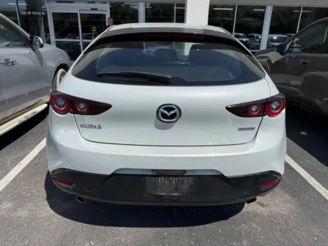 More photos of 2025 Mazda Mazda3 Hatchback 2.5 S Select Sport at Jay Wolfe Honda, MO