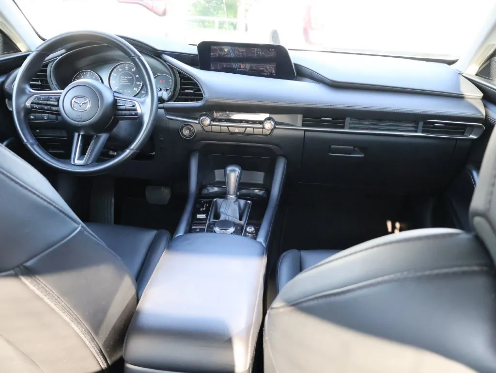 Mazda Mazda3 photo 13