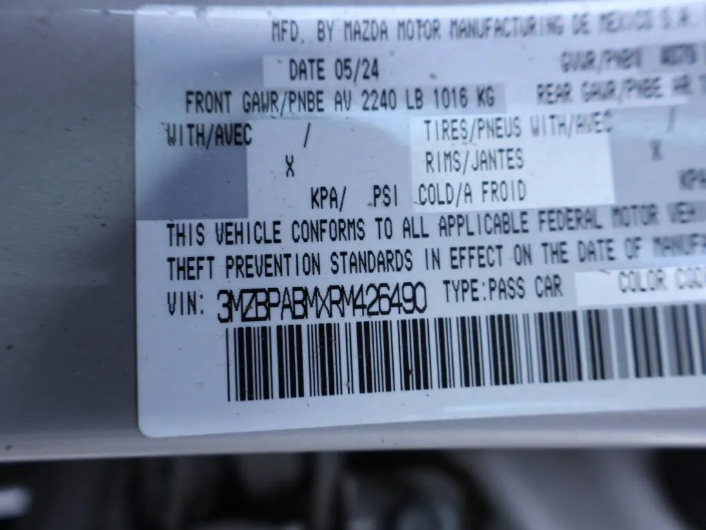 Mazda Mazda3 photo 37