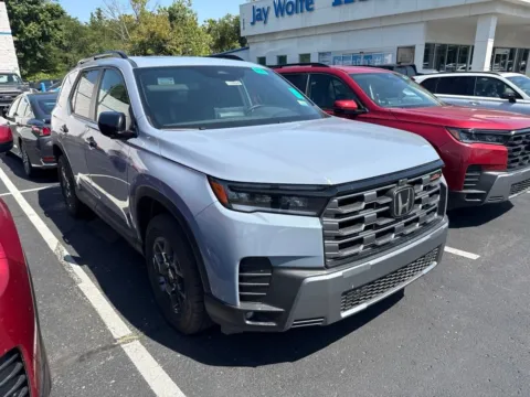 Gray 2026 Honda Pilot TrailSport for sale in Kansas City, MO