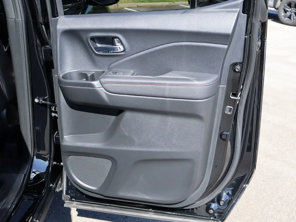 Honda Ridgeline photo 14