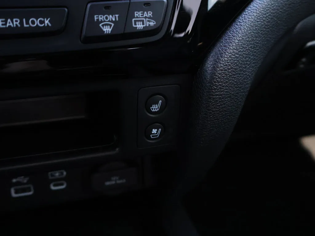 Honda Ridgeline photo 25