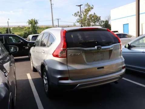 More photos of 2015 Honda CR-V EX-L at Jay Wolfe Honda, MO