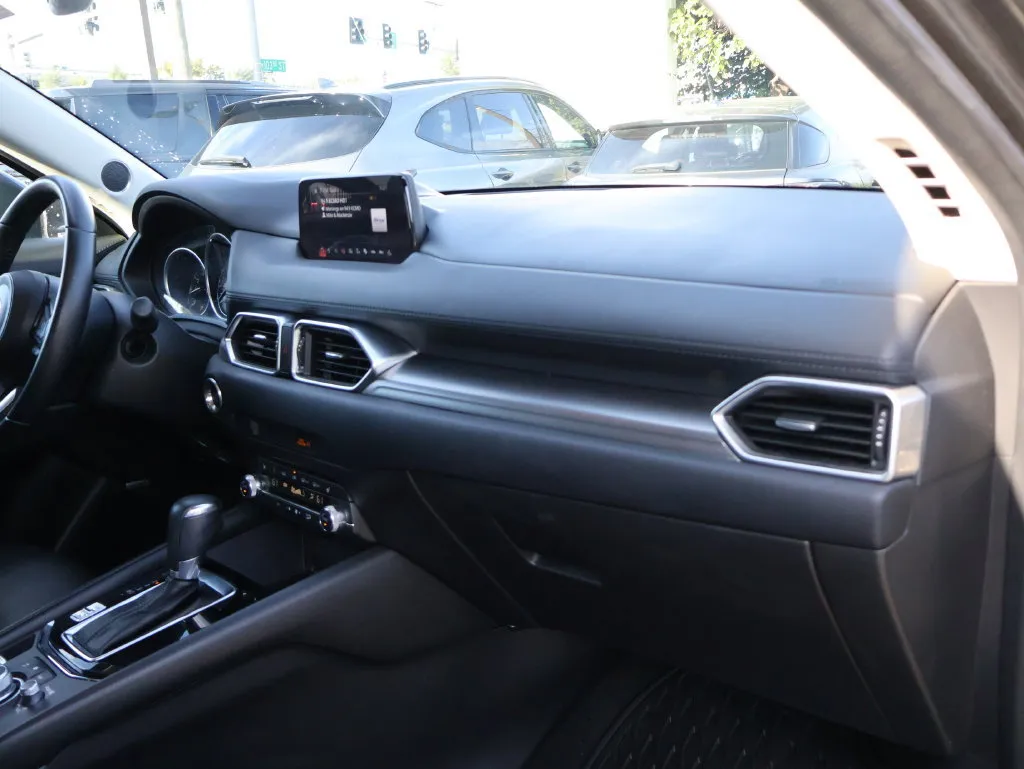 Mazda CX-5 photo 9