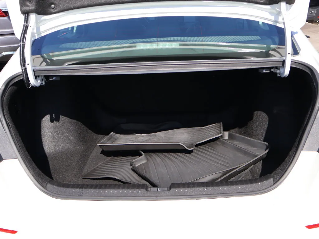 Honda Accord photo 15