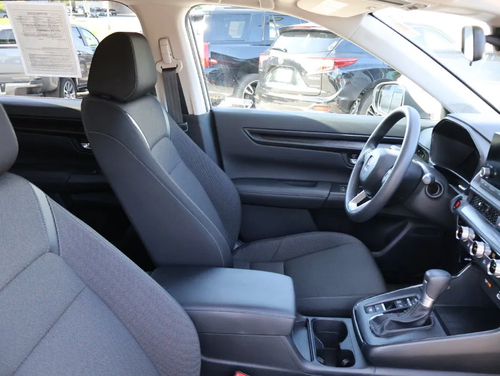Honda CR-V photo 8