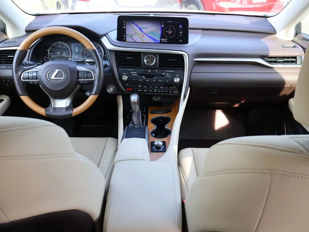 Lexus RX photo 13