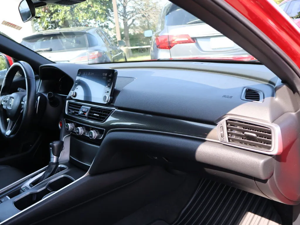 Honda Accord photo 9