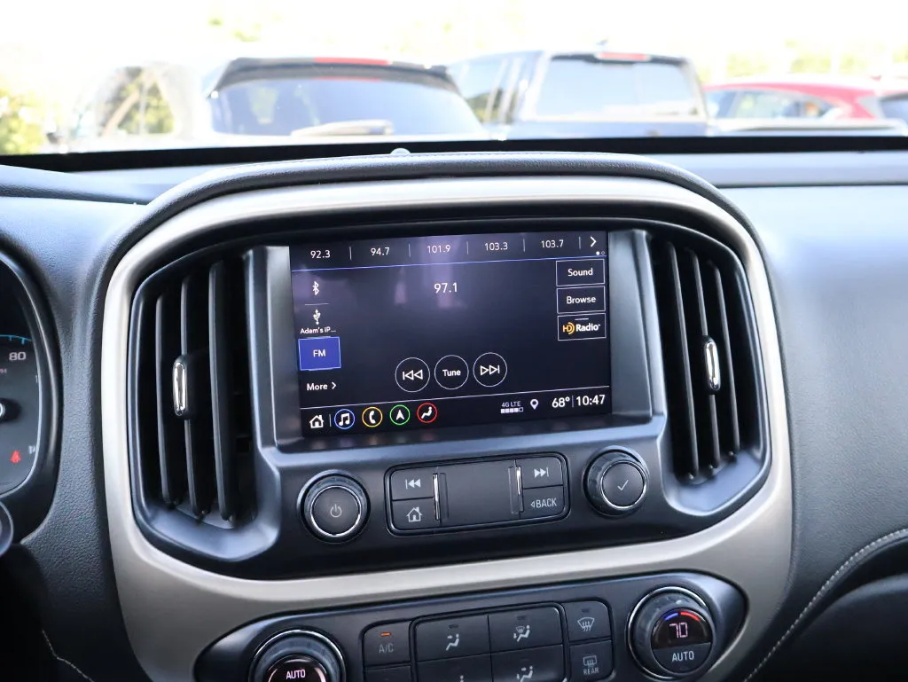 GMC Canyon photo 20