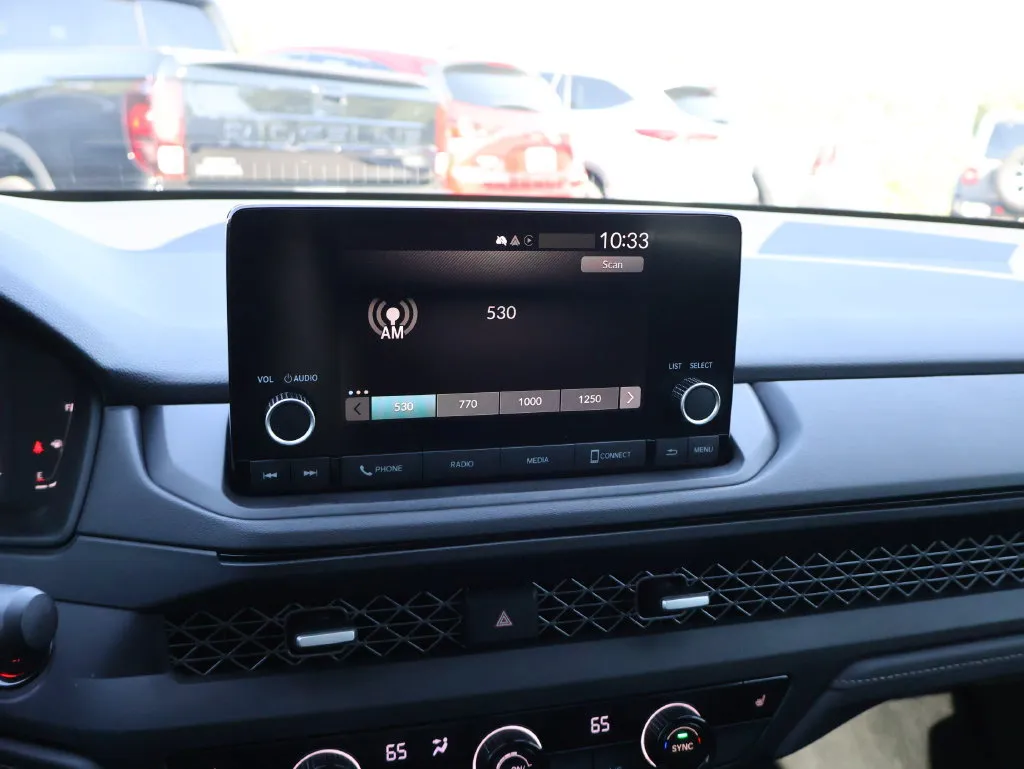 Honda Accord photo 19