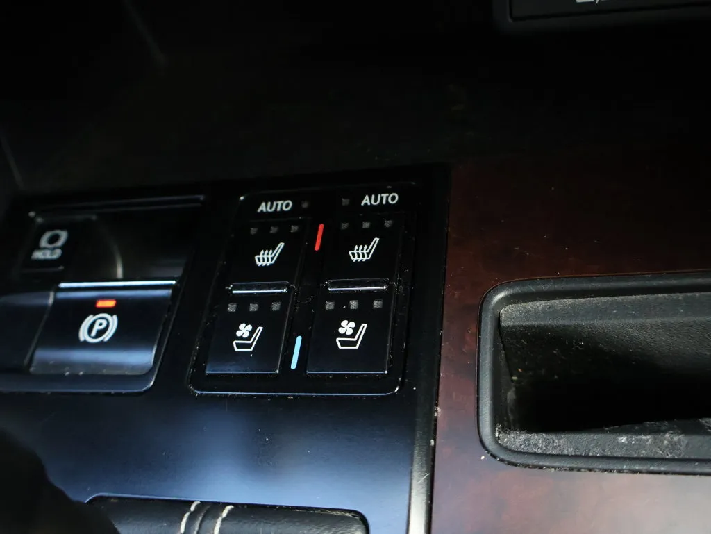 Lexus RX photo 27