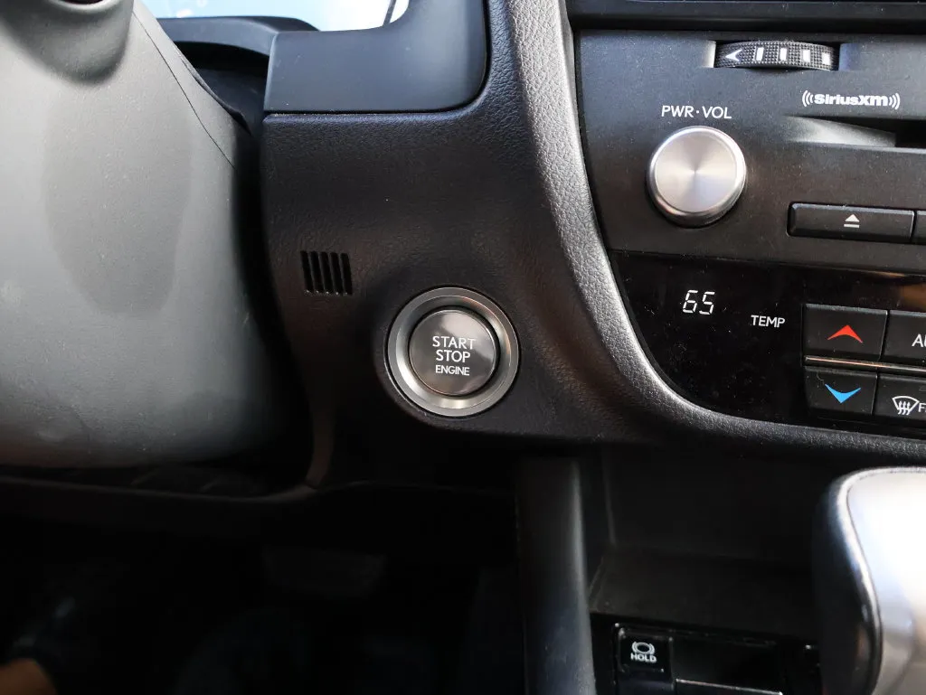 Lexus RX photo 29