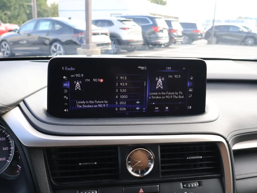 Lexus RX photo 21