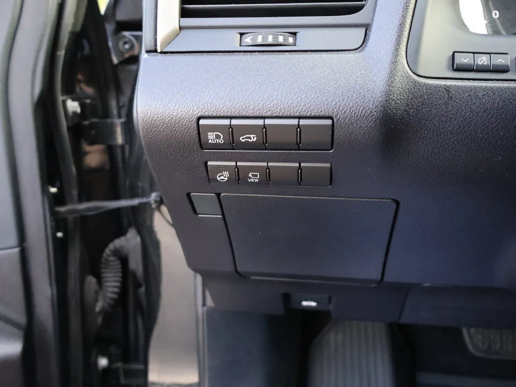 Lexus RX photo 32