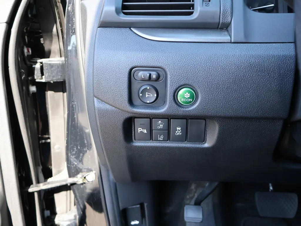 Honda Passport photo 31