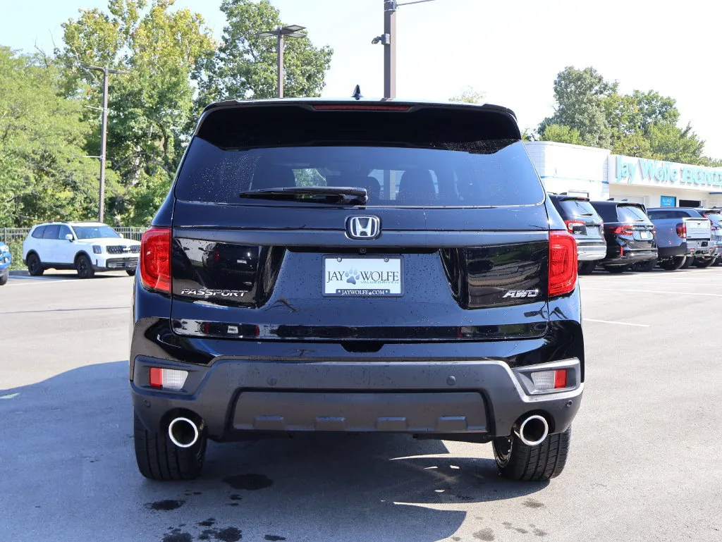 Honda Passport photo 6