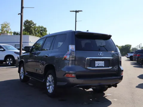 More photos of 2019 Lexus GX 460 at Jay Wolfe Honda, MO