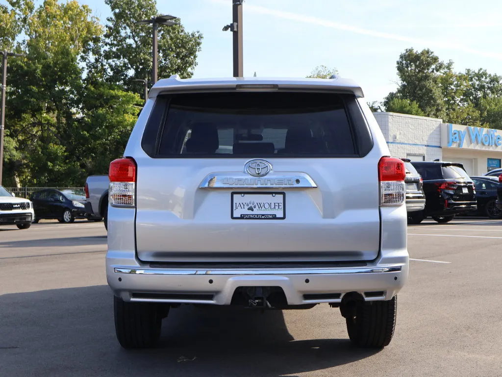Toyota 4Runner photo 6