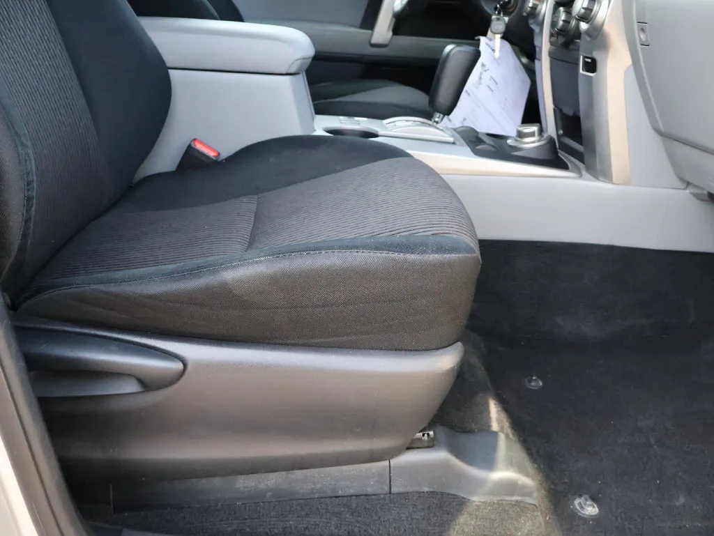 Toyota 4Runner photo 10