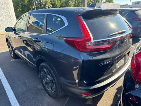 More photos of 2019 Honda CR-V EX-L at Jay Wolfe Honda, MO