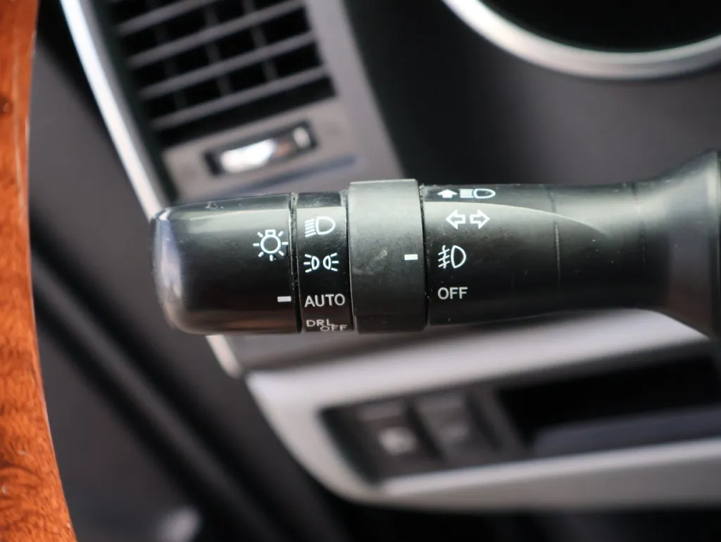 Toyota Sequoia photo 34