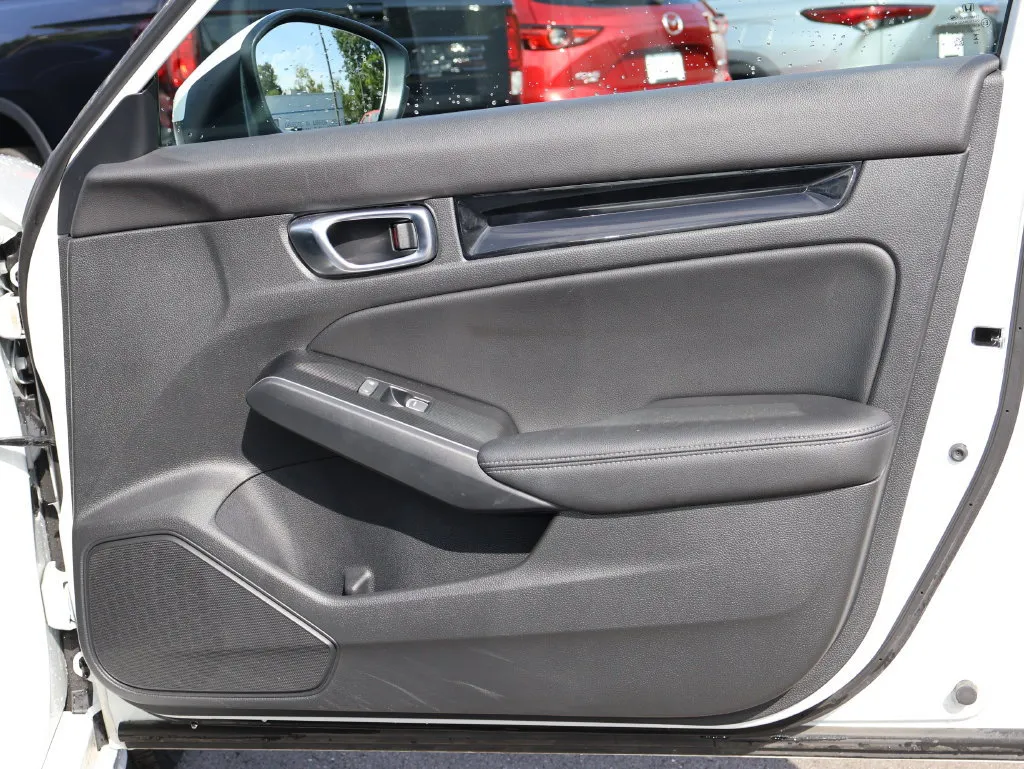 Honda Civic photo 11