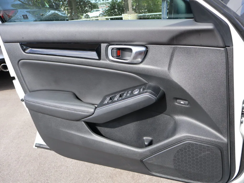 Honda Civic photo 31