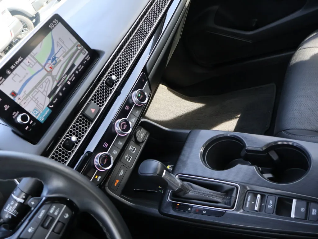 Honda Civic photo 18