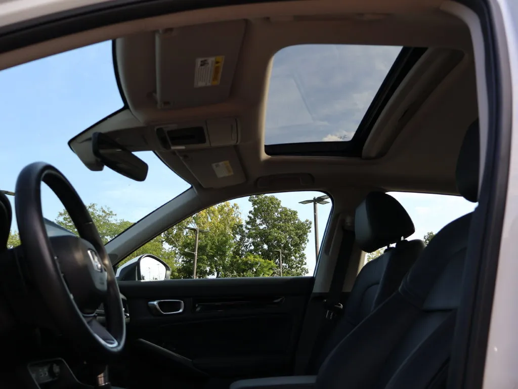 Honda Civic photo 33