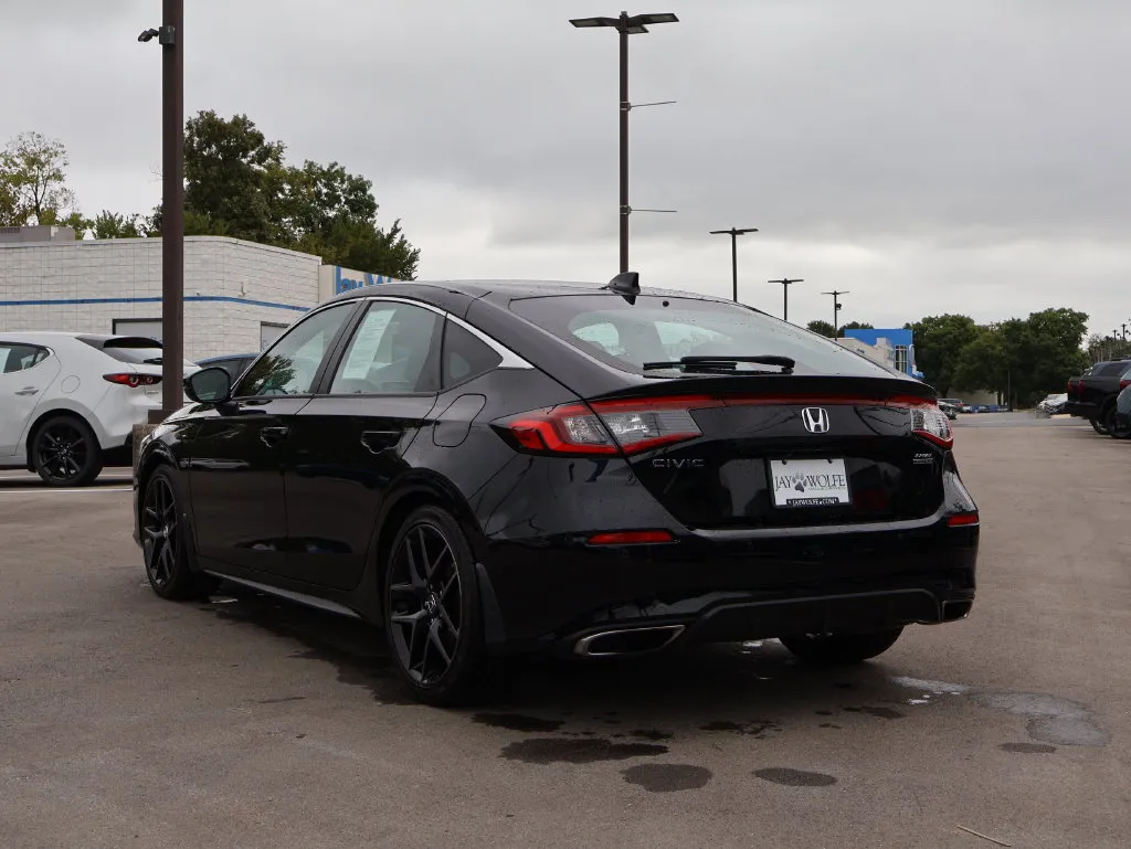 Honda Civic photo 5