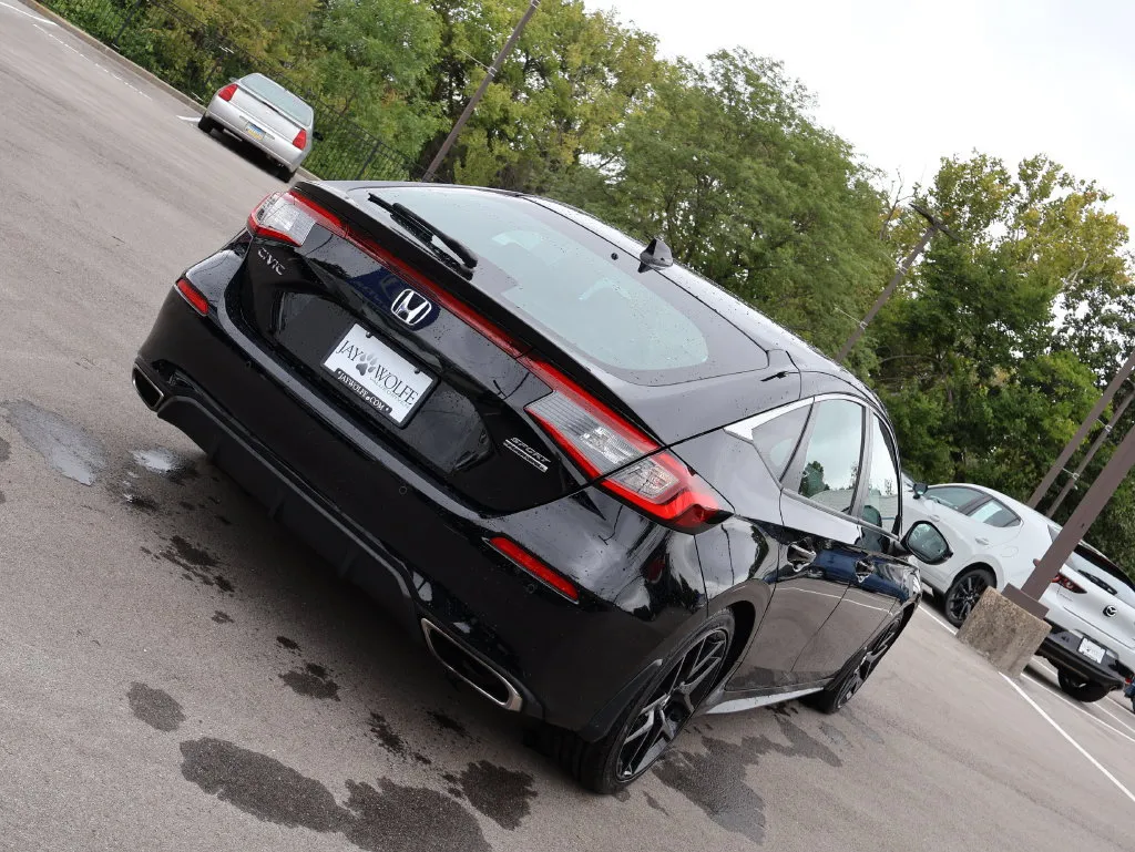 Honda Civic photo 7
