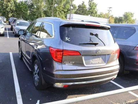 More photos of 2018 Honda Pilot Elite at Jay Wolfe Honda, MO
