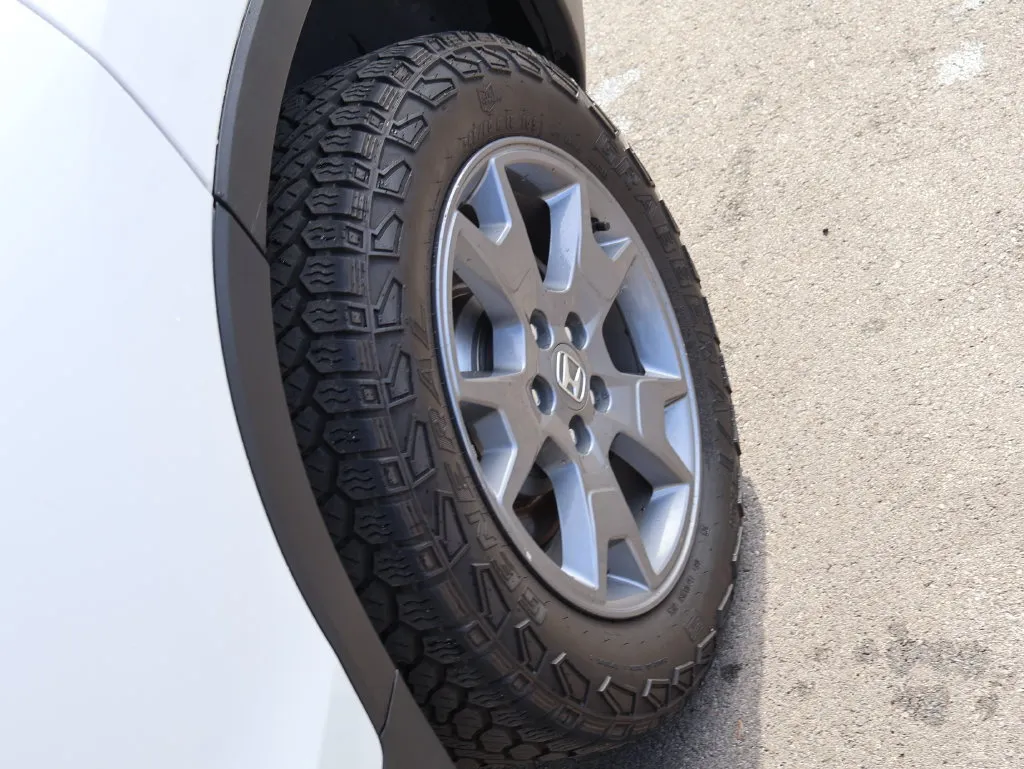Honda Passport photo 35