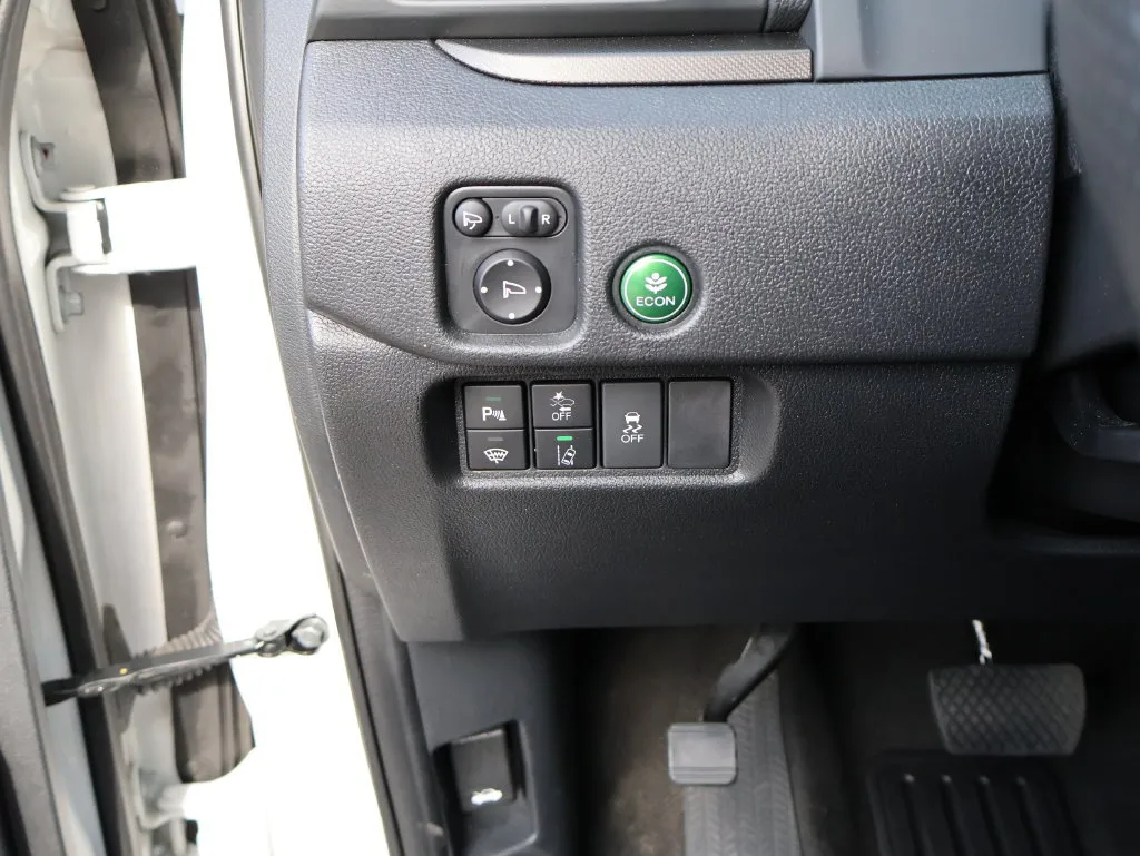Honda Passport photo 31