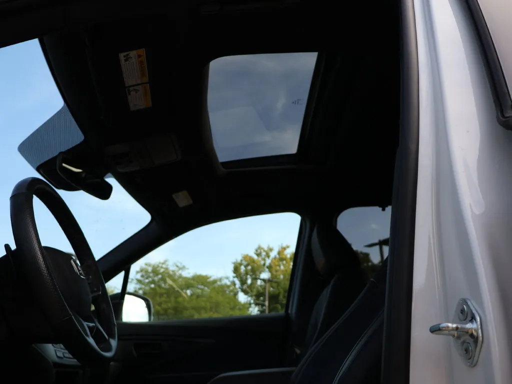 Honda Passport photo 34