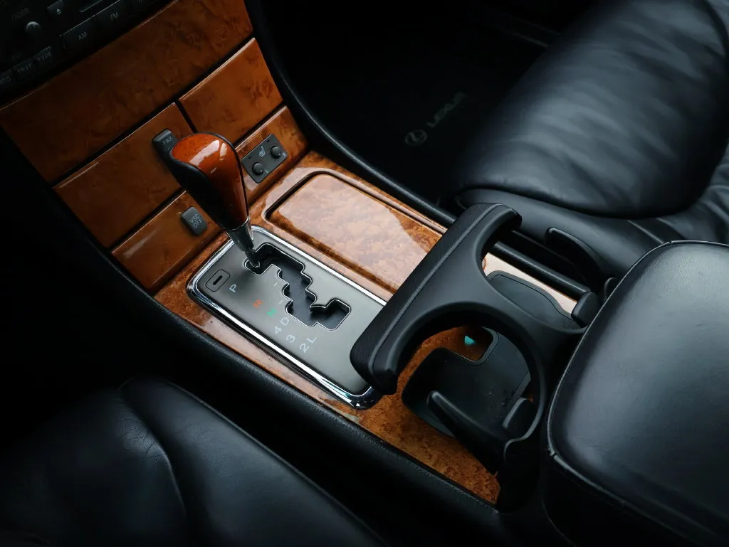Lexus LS photo 20