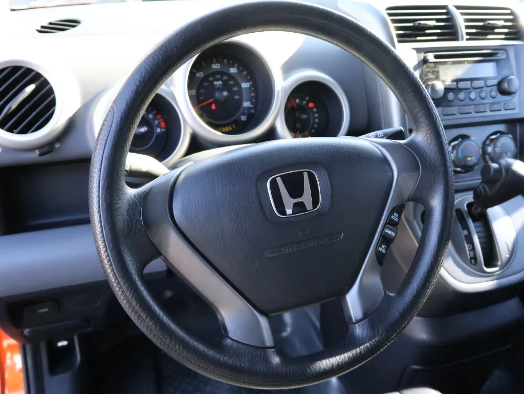 Honda Element photo 20