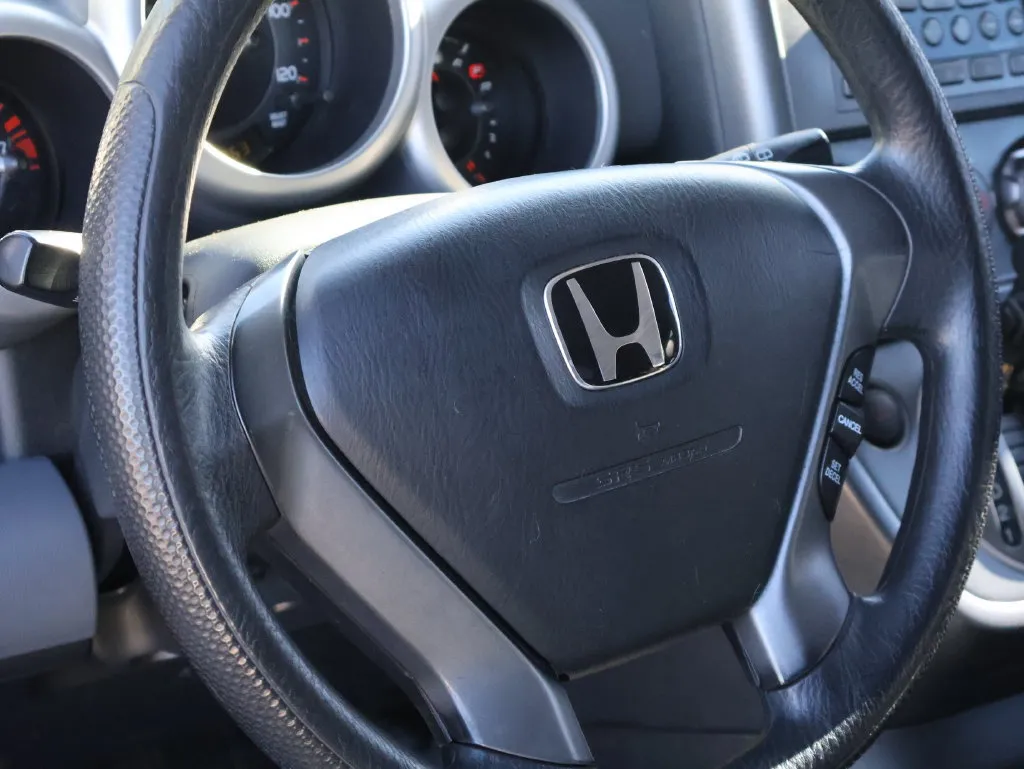 Honda Element photo 15