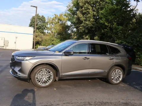 More photos of 2023 Acura MDX w/Advance Package at Jay Wolfe Honda, MO