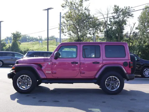 More photos of 2022 Jeep Wrangler Unlimited Sahara at Jay Wolfe Honda, MO