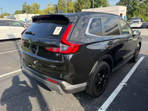 More photos of 2024 Honda CR-V Hybrid Sport Touring at Jay Wolfe Honda, MO