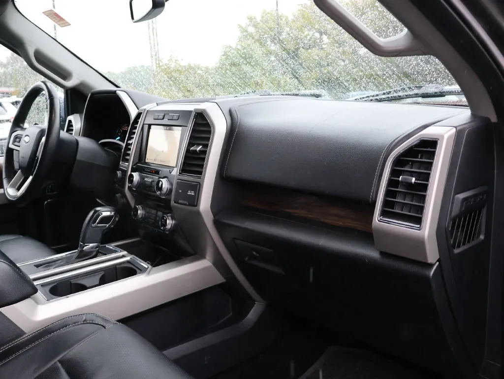 Ford F-150 photo 9