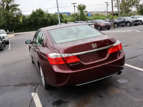 More photos of 2013 Honda Accord Sdn EX at Jay Wolfe Honda, MO