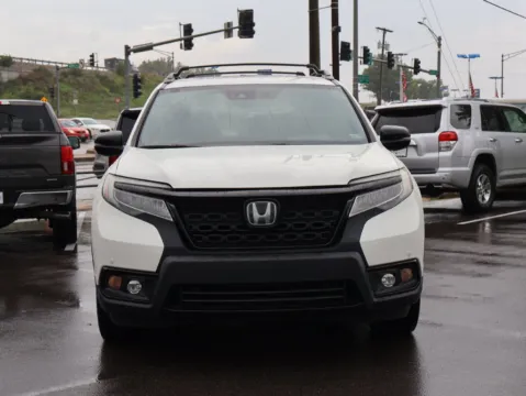 Photos of 2019 Honda Passport Elite for sale in Kansas City, MO at Jay Wolfe Honda