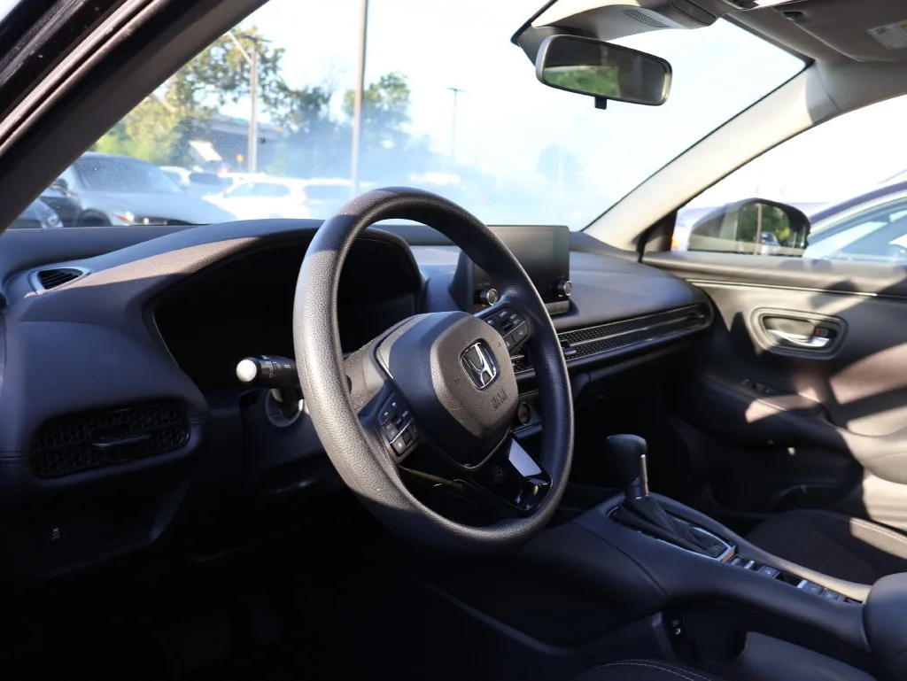Honda HR-V photo 9